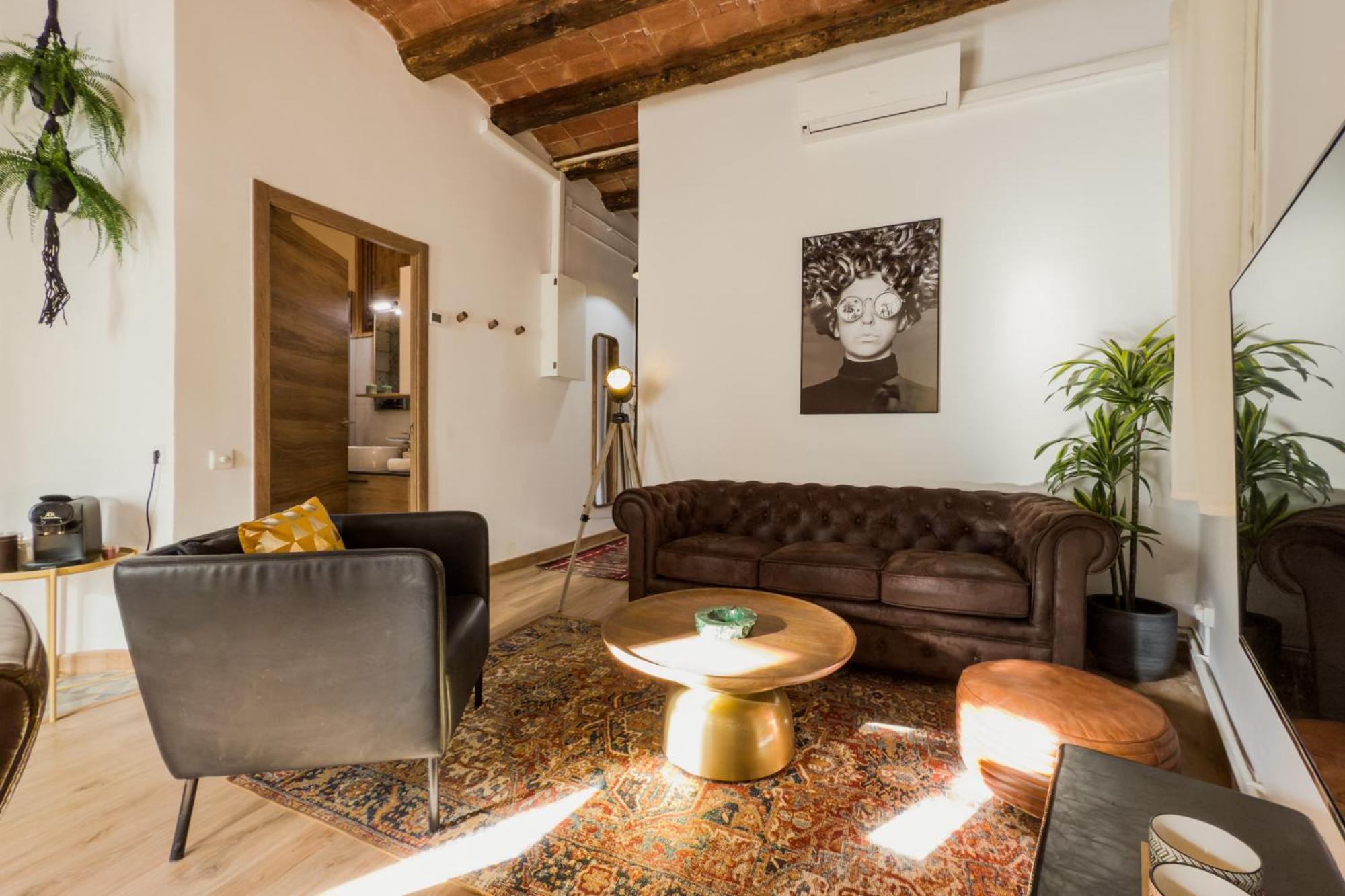 Magalhaes - Trad Flat In Poble Sec, Near Ramblas Barcelona Bagian luar foto