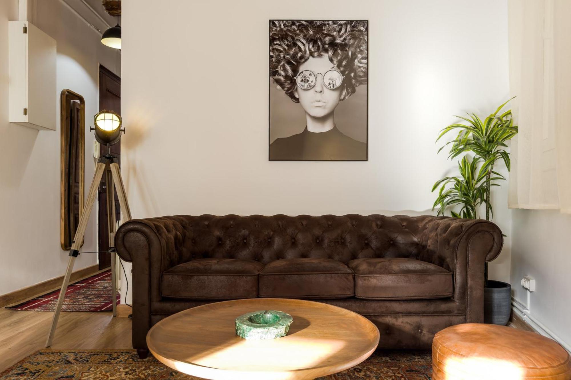 Magalhaes - Trad Flat In Poble Sec, Near Ramblas Barcelona Bagian luar foto