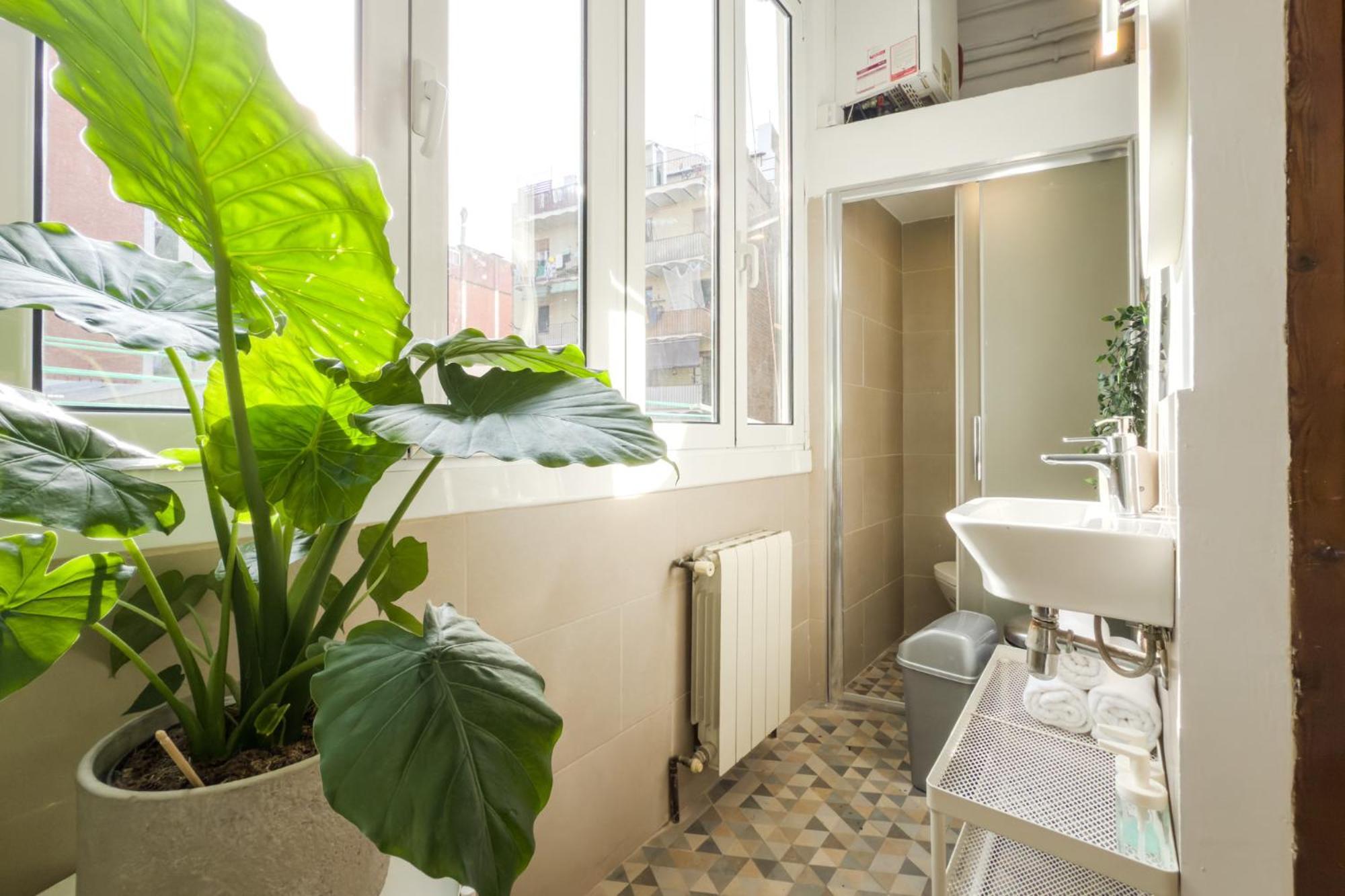 Magalhaes - Trad Flat In Poble Sec, Near Ramblas Barcelona Bagian luar foto